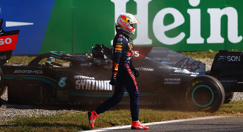 Mercedes Personeli Red Bull’a Geçiyor! Motor Sorunları Başlayacak mı?