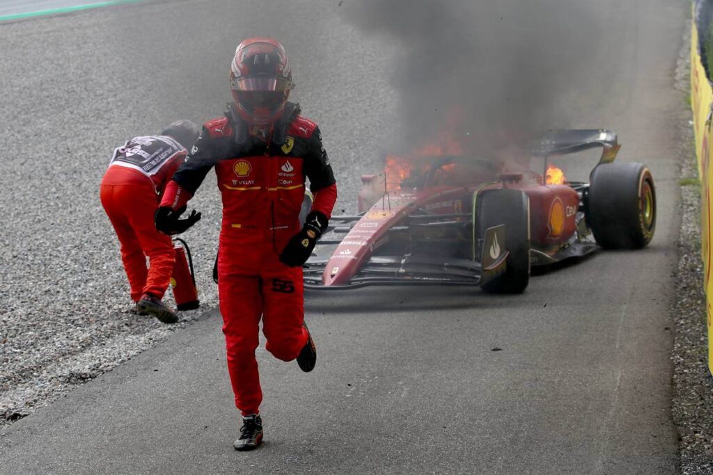 Scuderia Ferrari - Carlos Sainz Avusturya 2022 Motor Sorunu
