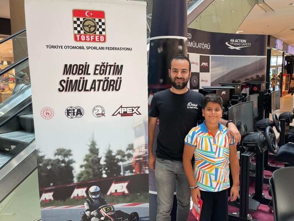Apex Racing Mobil Eğitim Simülatörü / Eskişehir